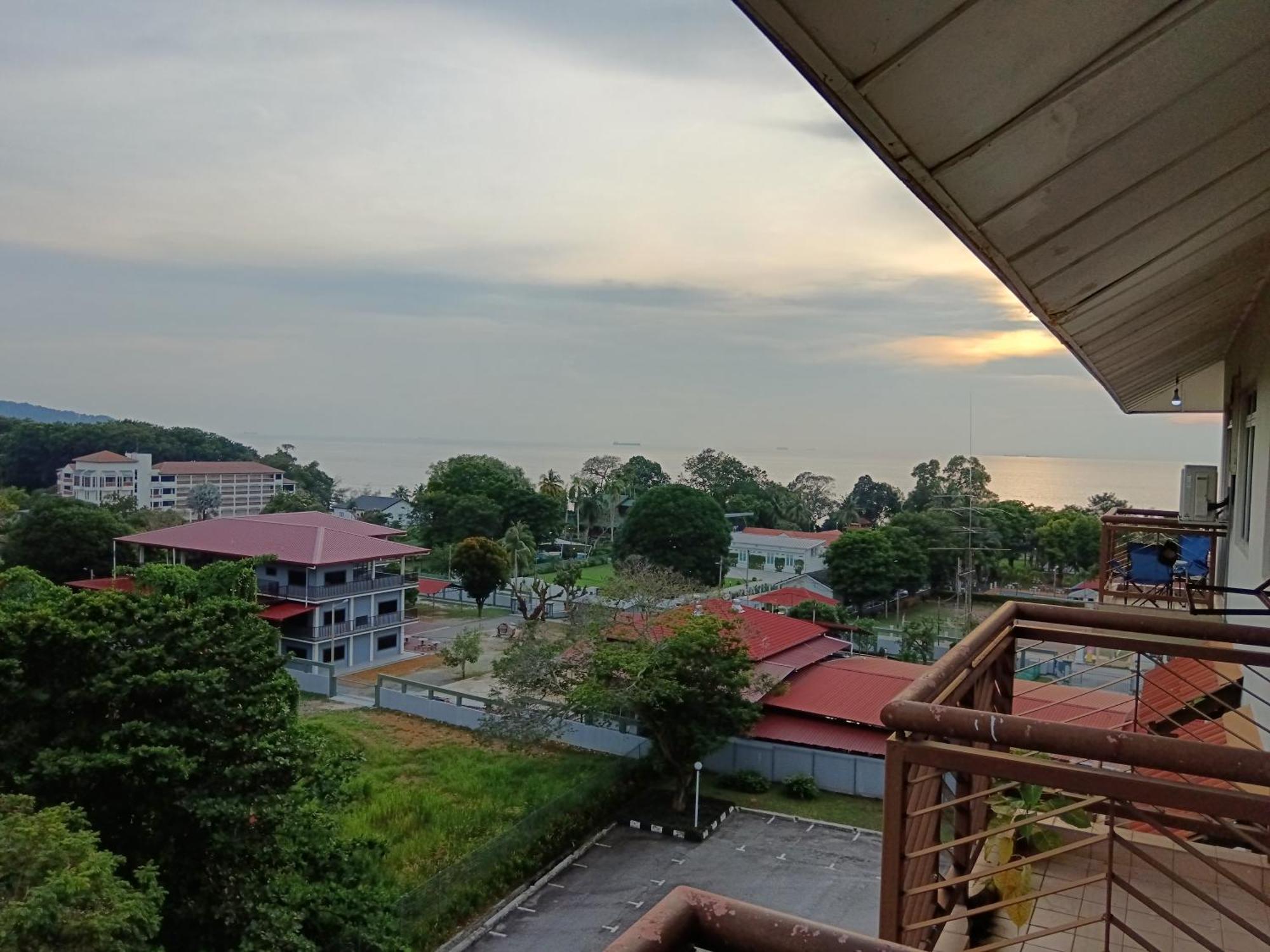 Jas Laguna Condo Resort Port Dickson Exteriör bild