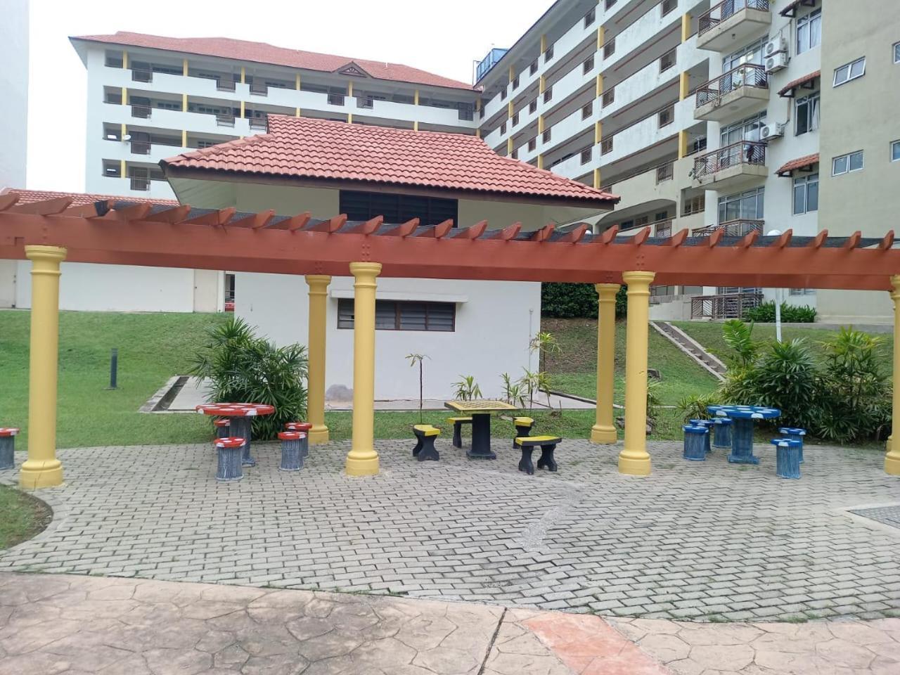 Jas Laguna Condo Resort Port Dickson Exteriör bild